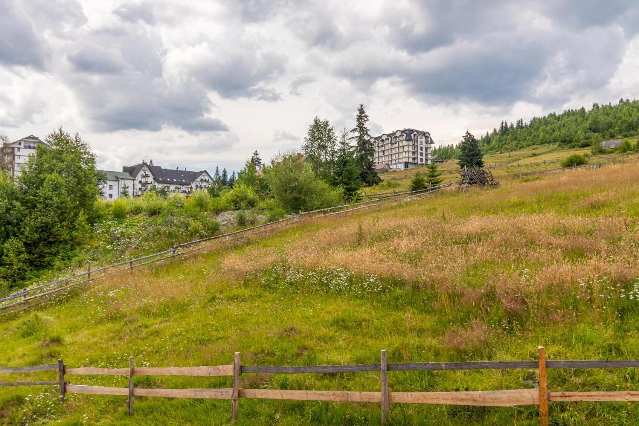 Imperial Hotel Bukovel Exterior photo
